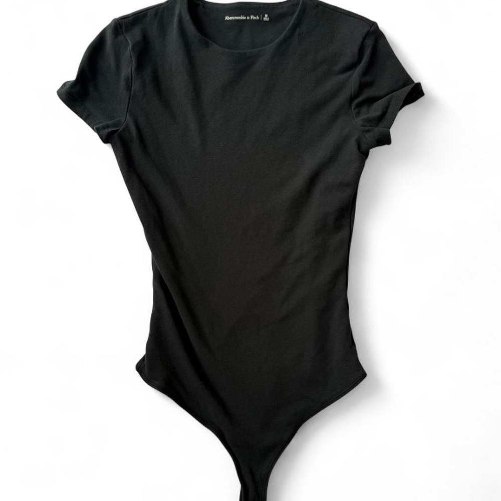 Abercrombie & Fitch Black Sculpt Short Sleeve Bodysuit Medium